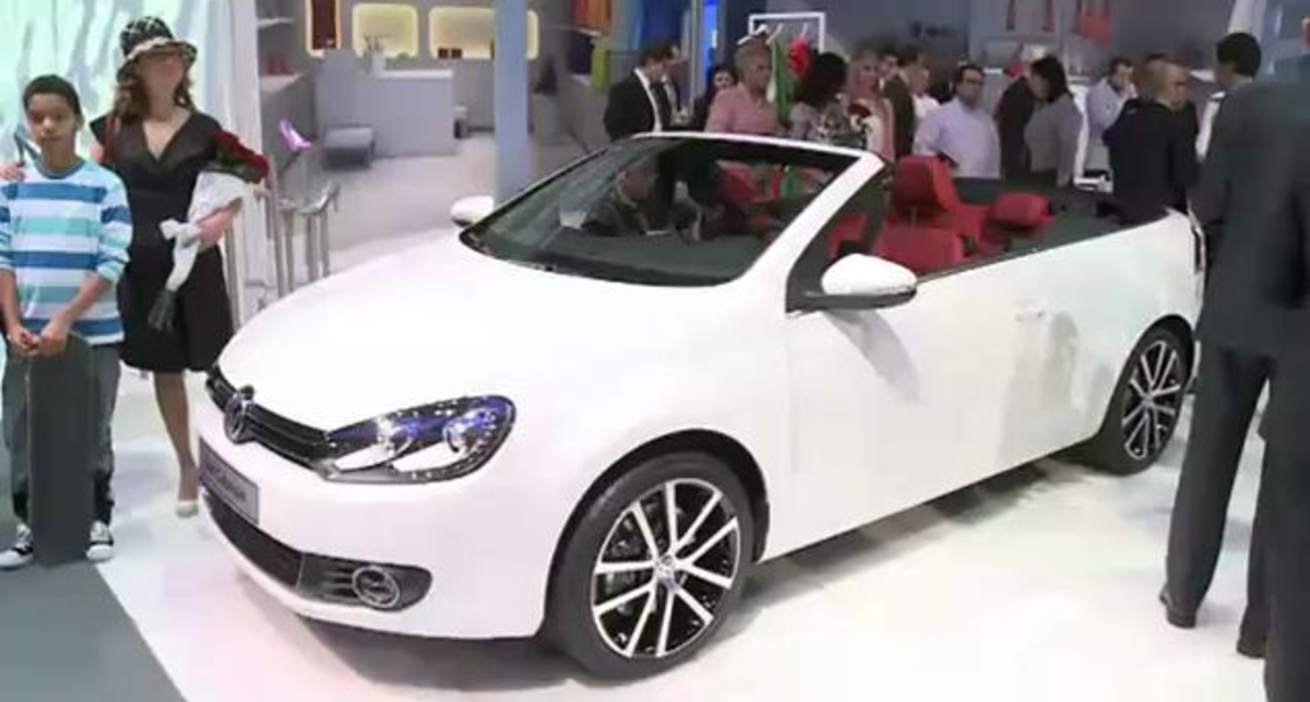 Volkswagen Golf Cabriolet | 2011 Geneva Auto Show