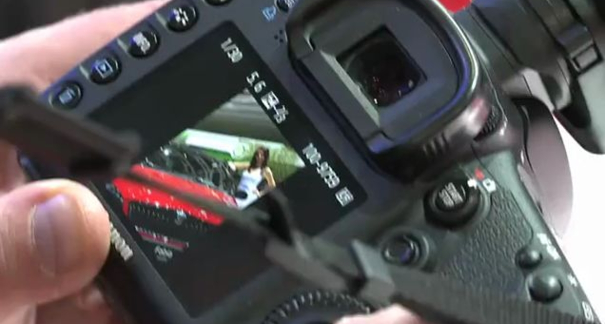 Девушки на Geneva Motor Show 2011