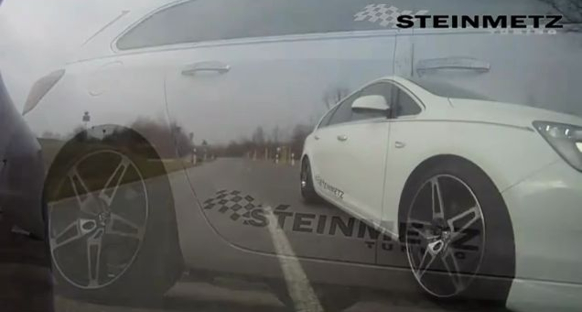 Astra J Sportstourer by Steinmetz