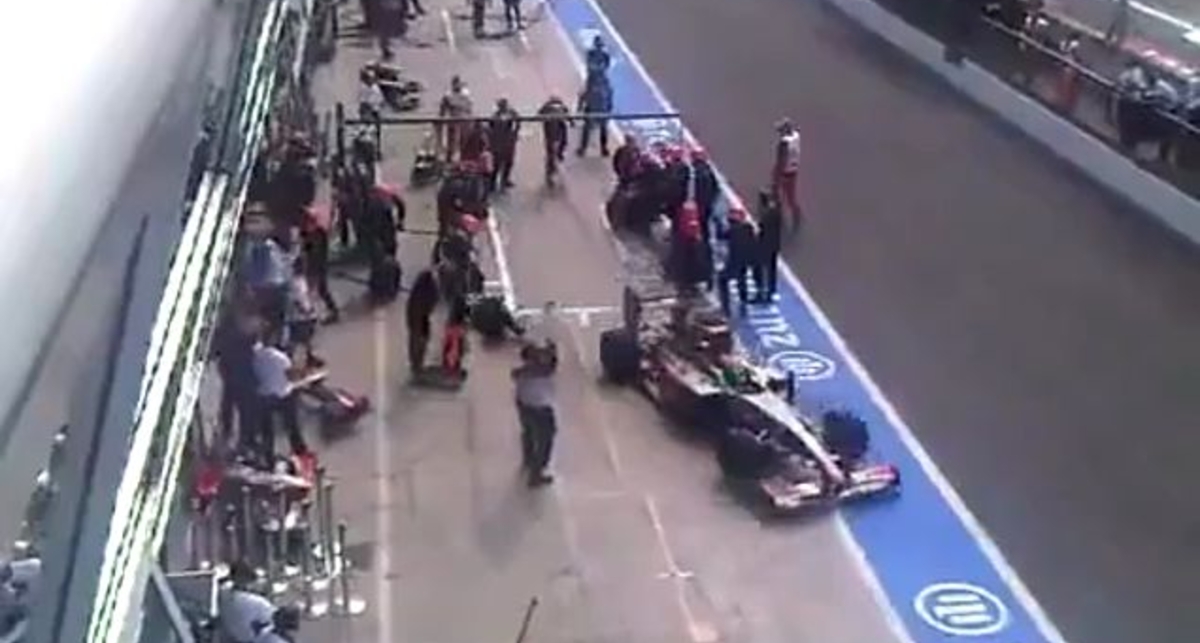 Сакон Ямамото сбил своего механика