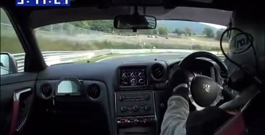 New Nissan GT-R 2011