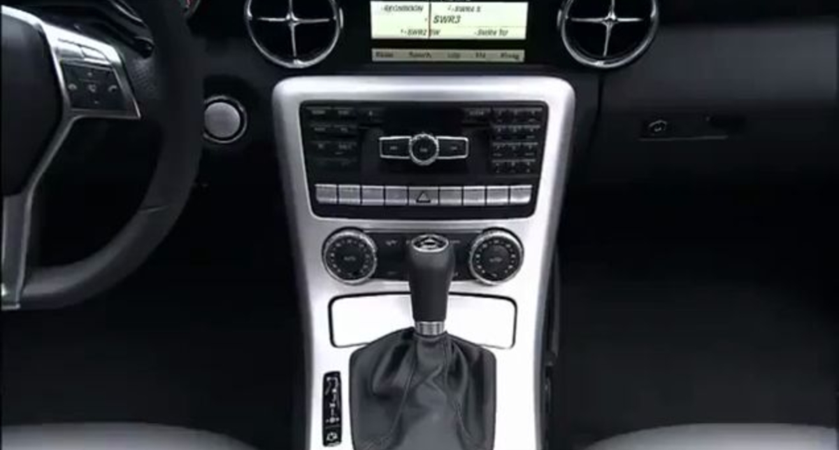 Родстер Mercedes-Benz SLK (R172)