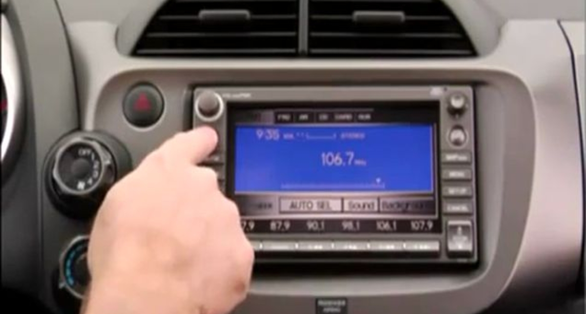 Обзор автомобиля Honda Jazz II (с 2011 года выпуска)