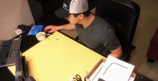 Audi A7 выполнили в виде оригами