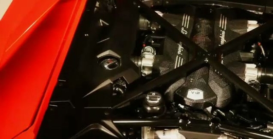 Lamborghini LP700-4 Aventador