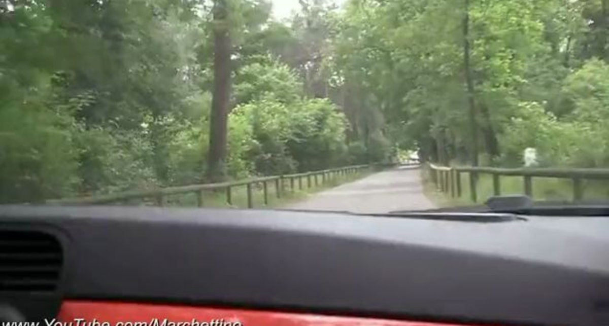 Заряженный Fiat 500 показывает экстра-класс