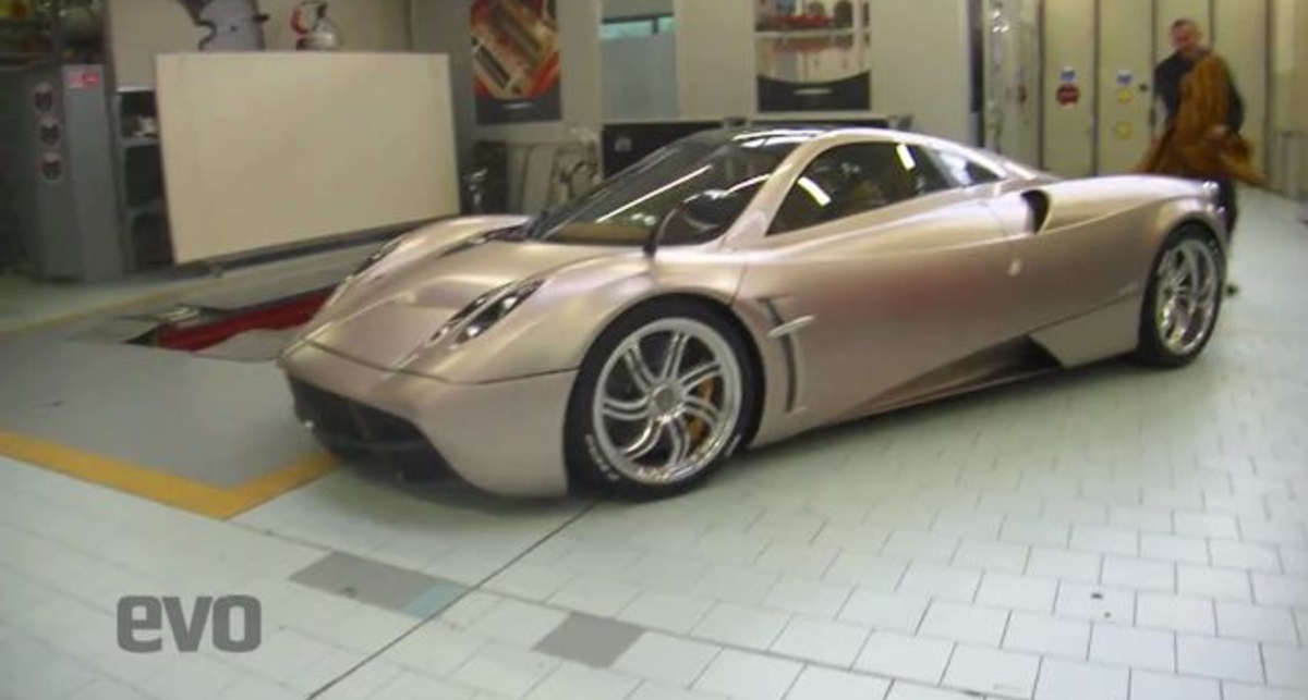 New Pagani Huayra
