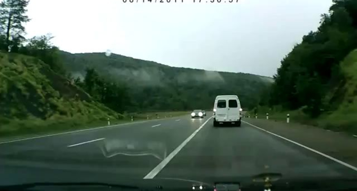 Пассажиры, пристегивайтесь!