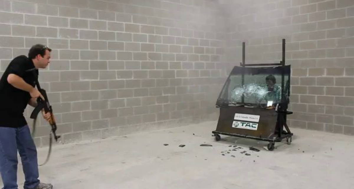 Автомобильное стекло, которое выдерживает попадания из ак 47