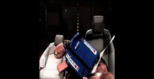 Центральная подушка безопасноси General Motors