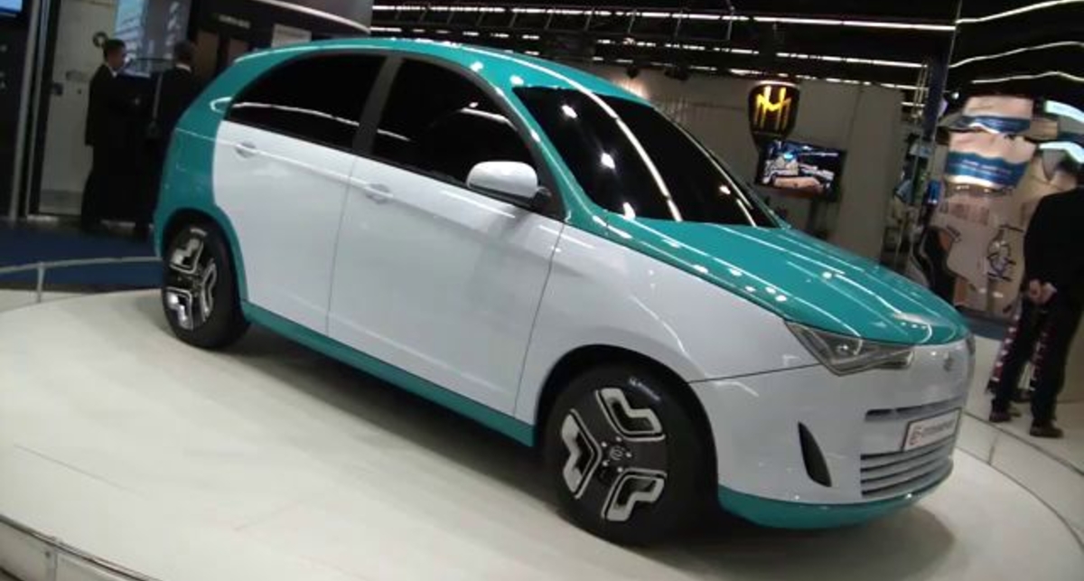 ё-кроссовер на Франкфуртском моторшоу