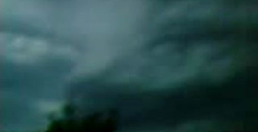 Жуткое лицо на небе