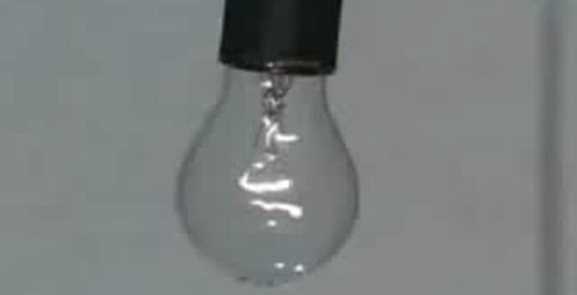 Взрыв лампочки - замедленное видео