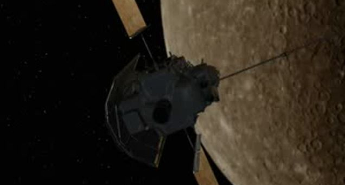 Спутник на орбите