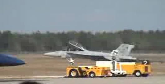 Разворот самолёта