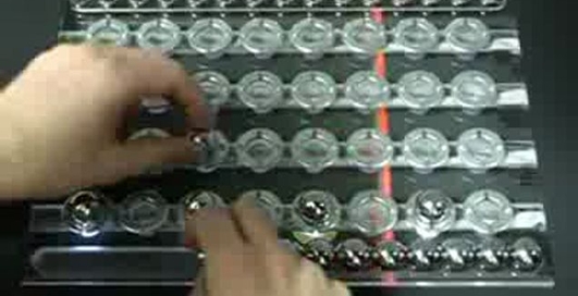 Прикольный музыкальный синтезатор