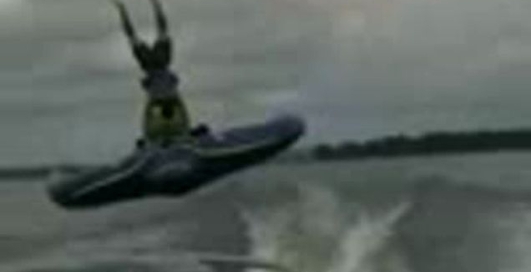 Аттракцион "катание на плоту"