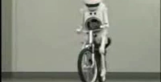 Murata Boy, робот - велосипедист