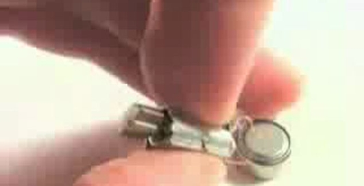 Машинка из зубной щётки