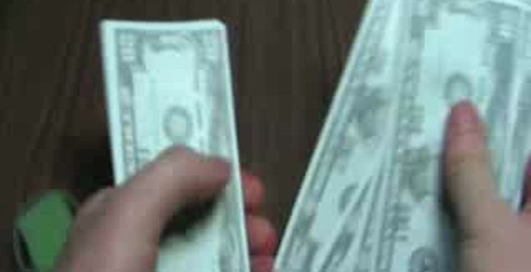 Кто и как счетает деньги