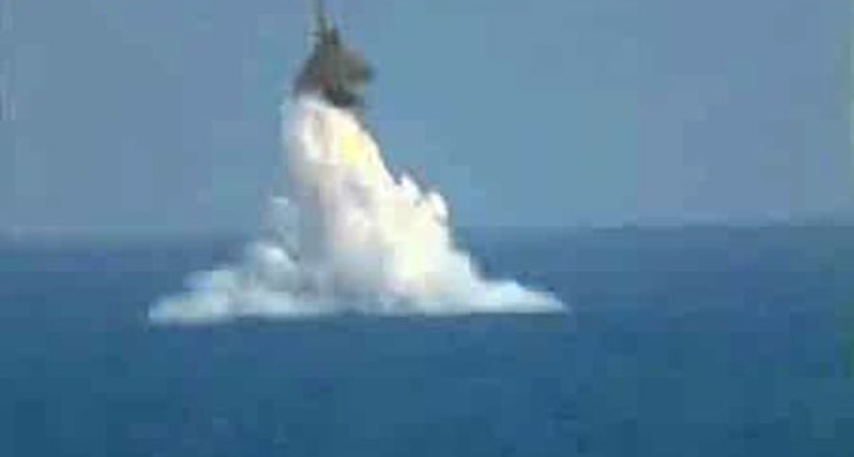 Запуск самолета с подводной лодки )(