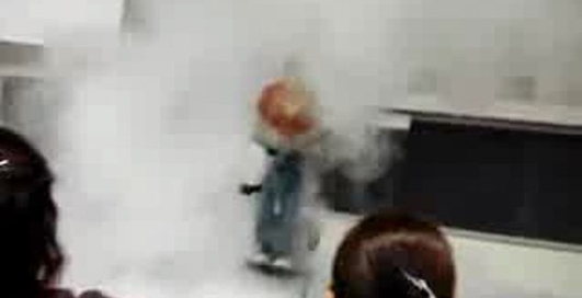 Жидкий азот из ведра)