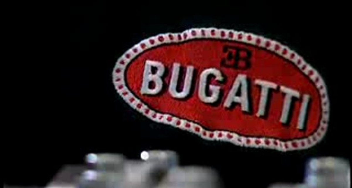 Сборка двигателя Bugatti Veyron