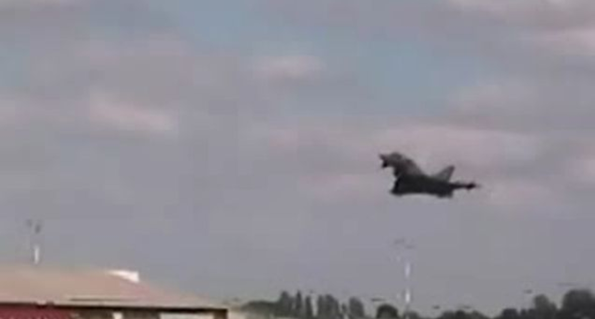 Демонстрационный полет Eurofighter