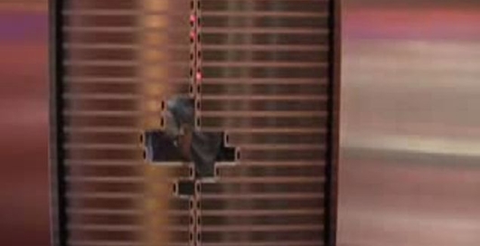 Прикольная дверь