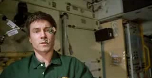 Невесомая жизнь!