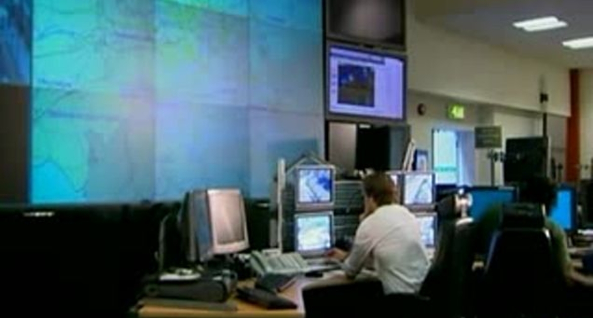 как это сделано S01E06 (Бетон; Мобильный телефон; Лампочка; Сталь; Управление дорожным движением)