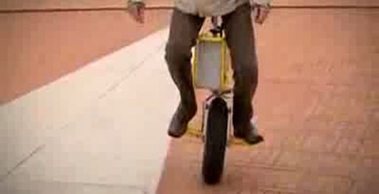 Чудо техники - одноколёсный мотороллер