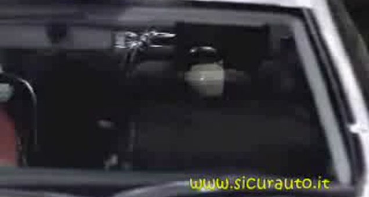 Краш-тест Lexus IS