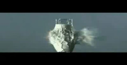 Пуля в замедленной съемке