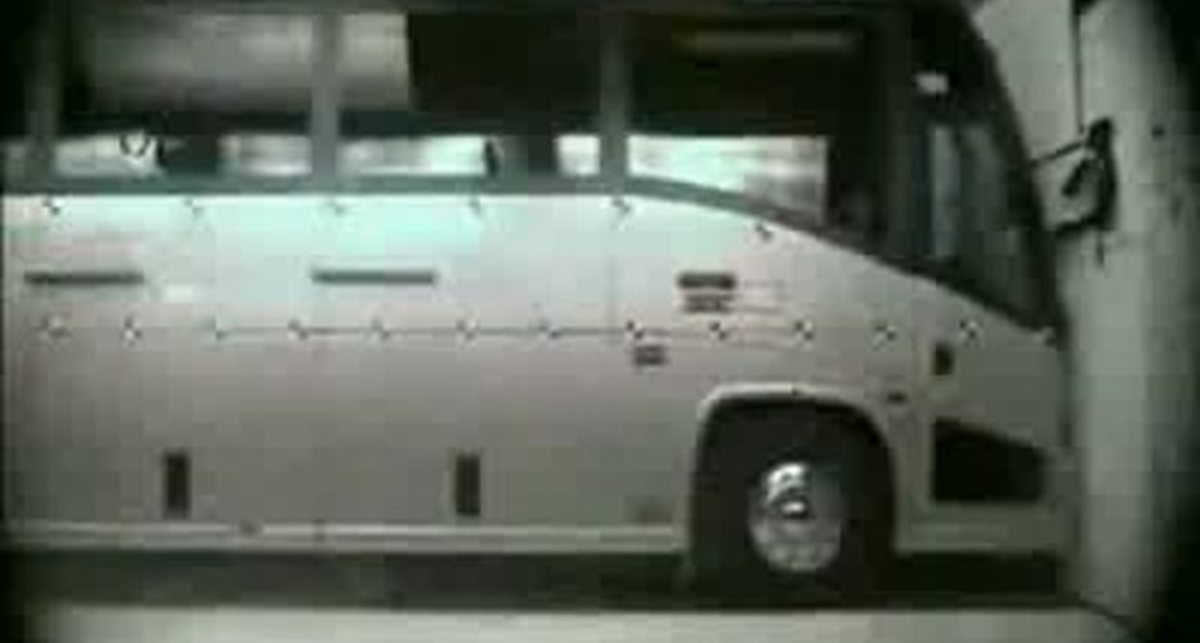 Краш-тест автобусов