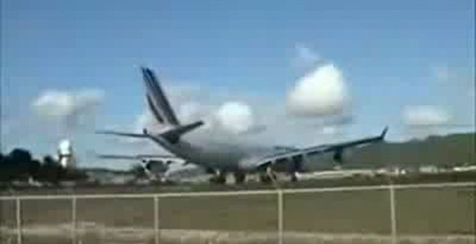 Низколетящие самолеты