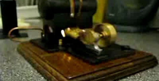 работа парового двигателя