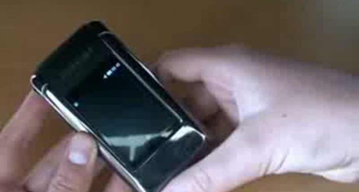 Видеообзор Samsung G400 Soul