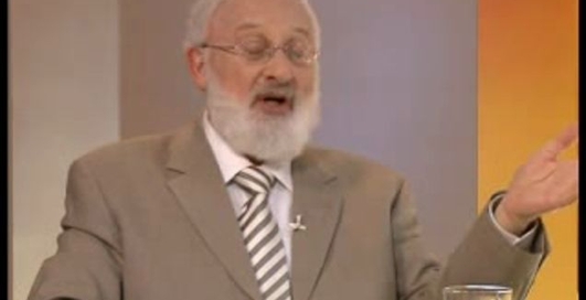 Кому молиться?