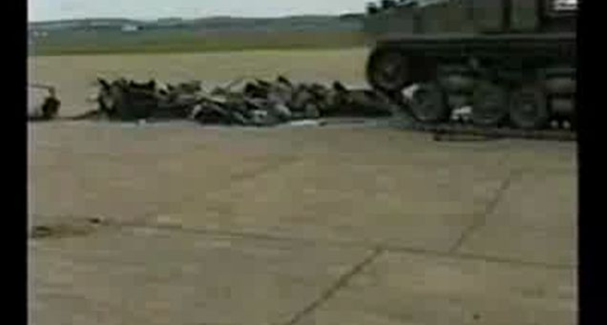 Шерман против легкового автомобиля