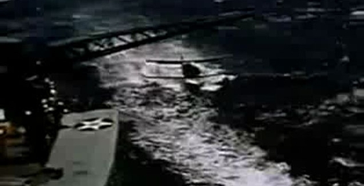 Посадка гидроплана на авианосец