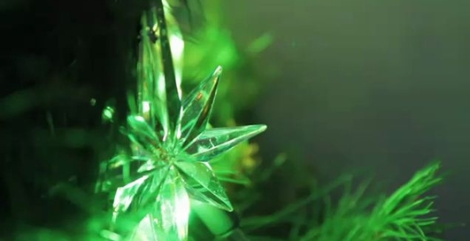 Android зажигает елку