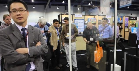 Робот-мойщик стекол Windoro