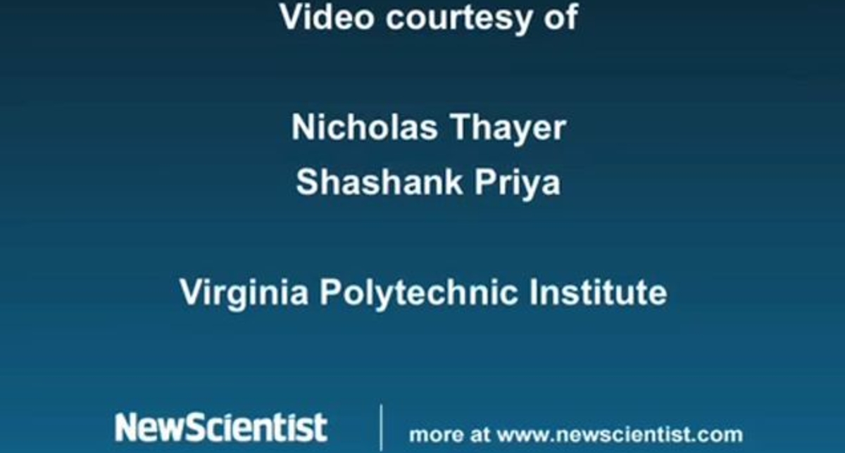 Робота научили печатать