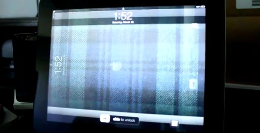 На дисплее iPad 2 замечены желтые пятна