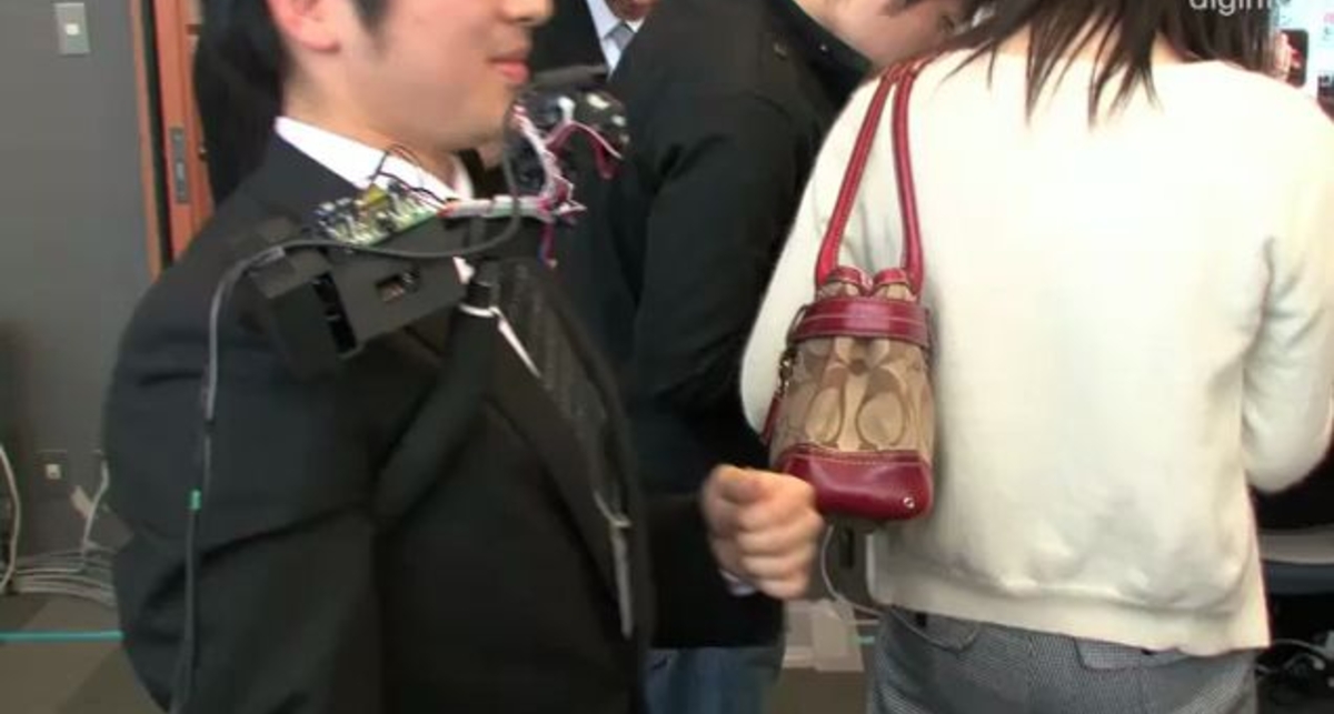 Teroos - робот-аватар