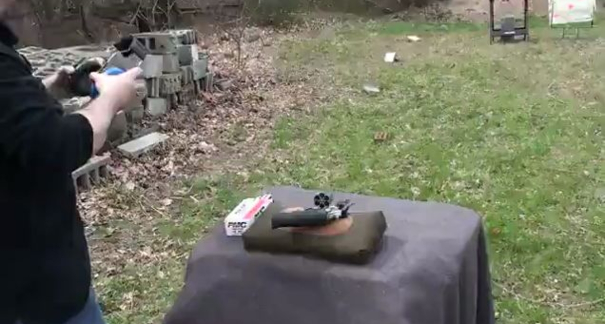 Пуленепробиваемый планшет для бумаг