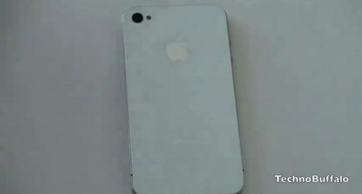 Распаковка белого iPhone 4