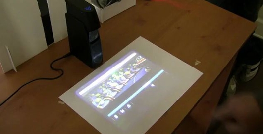 Проекционный сенсорный дисплей