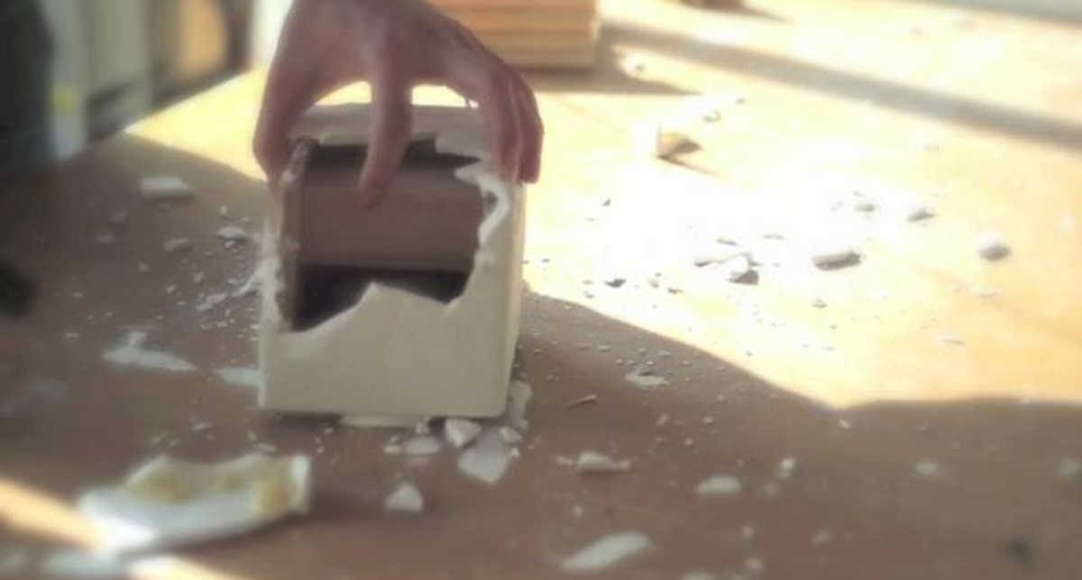 Дизайнерская акустика из дерева и фарфора